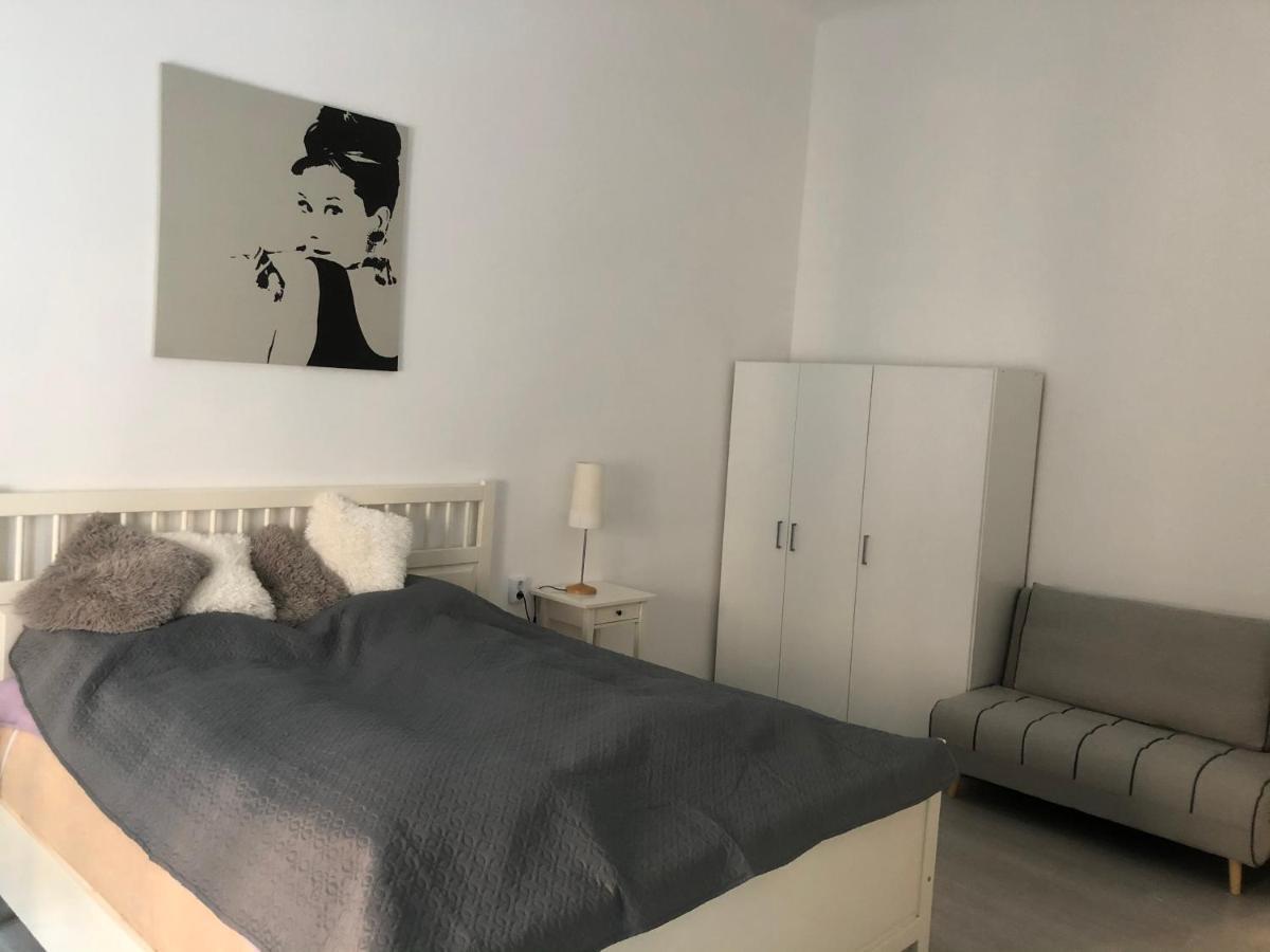 Dora’s In Buda Center Apartament *