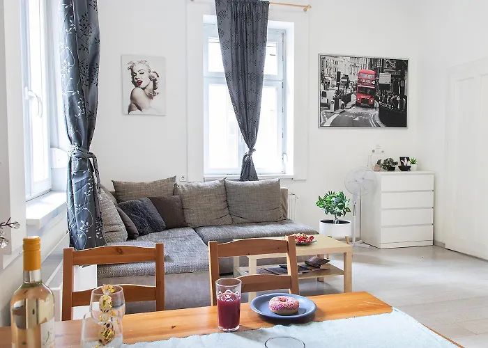 Dora’s apartment in Buda center