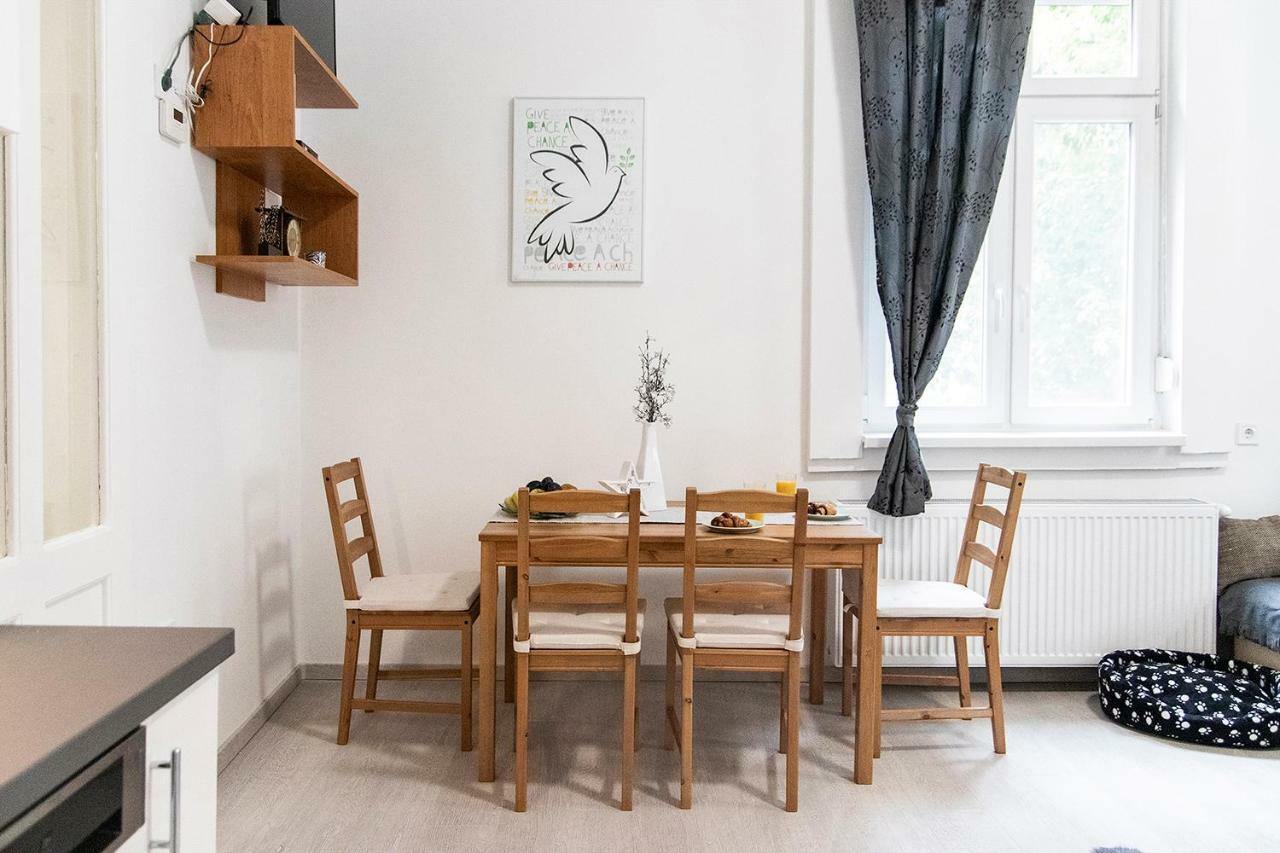 Dora Near Buda Castle With Parking! * Budapest
